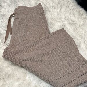 Lululemon Brown Textured crop wide leg Pants
